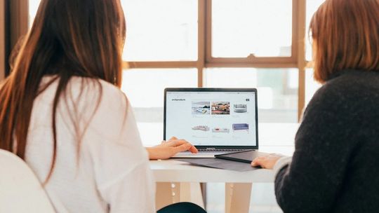 5 elementów, które powinna zawierać strona internetowa firmy z branży OZE