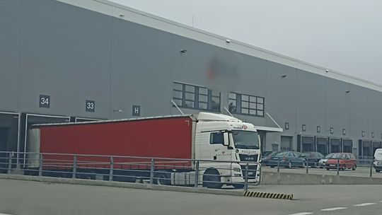 Aresztowania organizatorów struktury wyłudzającej miliony zł VAT