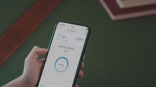 Badanie słuchu za pomocą telefonu? Prof. Henryk Skarżyński przedstawił bezpłatną aplikację