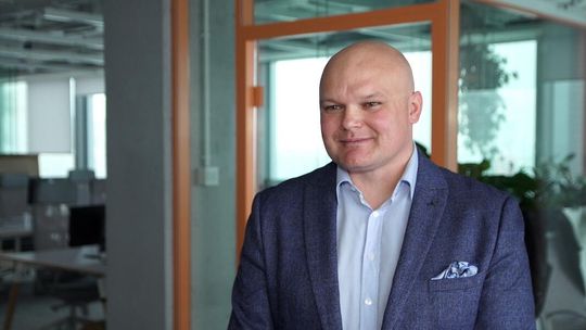 Branża IT w Polsce powoli się odbudowuje. Firmy coraz częściej szukają wąskich wyspecjalizowanych kompetencji