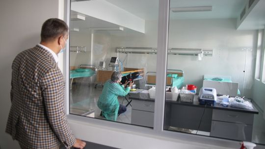 Burmistrz Robert Czapla – kolejne wsparcie dla szpitala