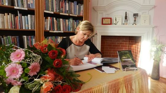 By pisać, trzeba obserwować 