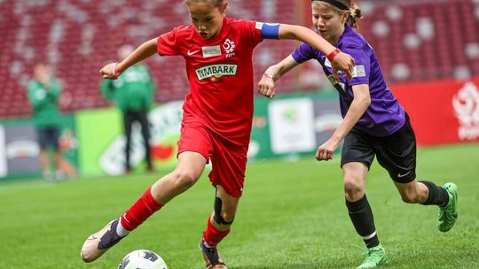 Cała Polska gra w Pucharze Tymbarku – ponad 13 tys. drużyn zgłosiło się do XXV edycji turnieju!