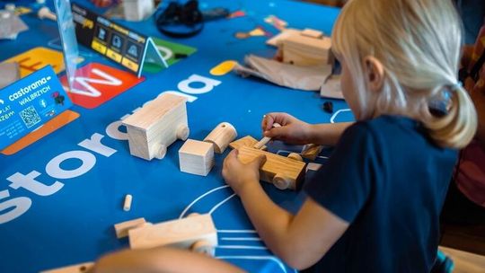 Castorama Polska wzmacnia pozytywny wpływ na gospodarkę i środowisko