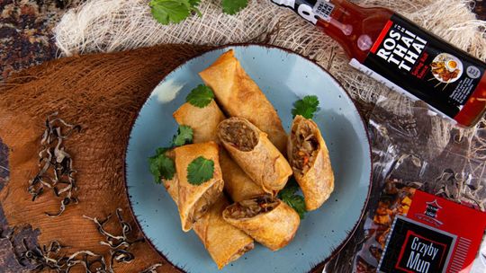 Chcesz dodać egzotyki do codziennych dań? Jeżeli tak, to koniecznie sprawdź nowości dostępne na rynku i przyrządź danie Satay z kurczaka.