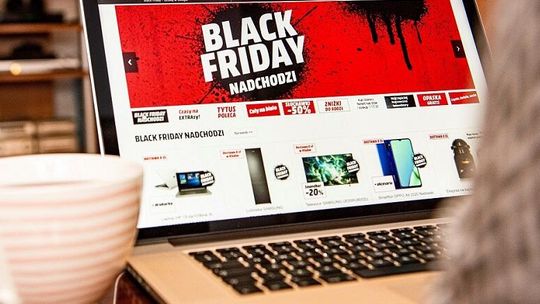 Co siódmy Polak nie potrafi wskazać, którym sprzedawcom ufa w Black Friday