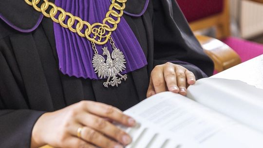 Coraz więcej Polaków decyduje się na rozwód. Tylko w I półroczu br. do sądów trafiło blisko 40 tys. pozwów