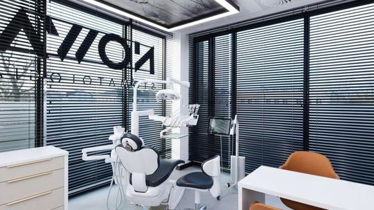 Czy kompleksy sprawiają, że Polacy rzadziej się uśmiechają?