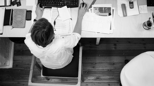 Czy menedżerowie demotywują pracowników? 4 sposoby, jak HR może to naprawić