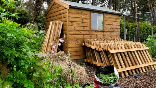 Czy warto postawić (na) drewniany domek?