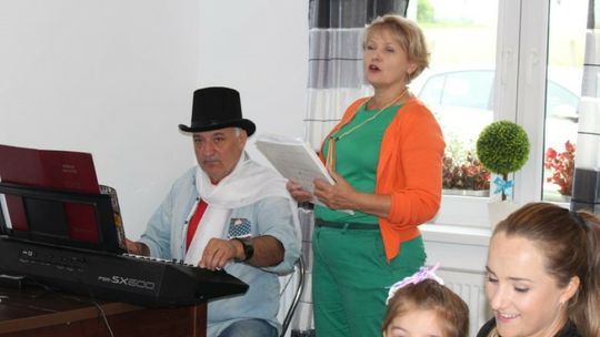 Czytające podwórka na start