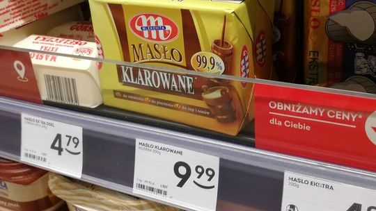 Dane nie pozostawiają żadnych złudzeń. Sklepy robią coraz mniej promocji na masło