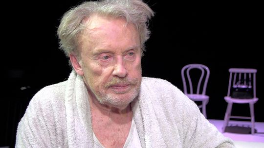 Daniel Olbrychski: Praca mnie konserwuje, gdybym nie grał, tobym się błyskawicznie zestarzał. Walczę, żeby widzowie nie dostrzegali na scenie mojej osiemdziesiątki