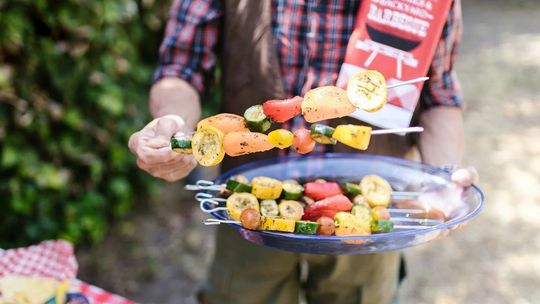 Dietetyczne grillowanie jest możliwe – wypróbuj warzywa, sery i nie tylko