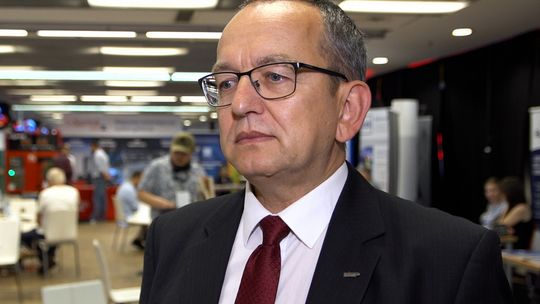 Dla nowych budynków czujniki czadu i dymu są już obowiązkowe. W starszych nie ma co czekać z instalacją do 2030 roku