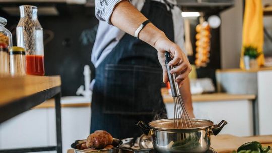 Domowe jedzenie wraca do łask — przegląd tego jak Polacy gotują w styczniu 2026