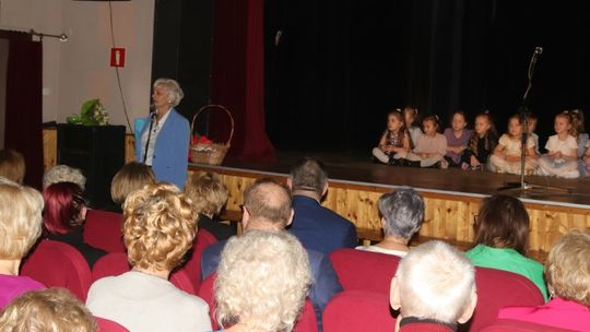 Dzień Kobiet dla Gryfickich Seniorek