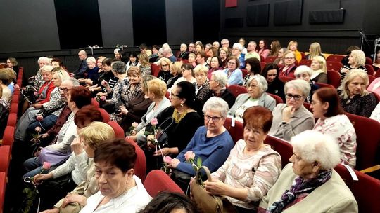 Dzień Kobiet w Gryfickim Domu Kultury