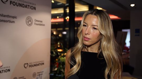 Ewa Chodakowska: Nie czuję, że potrzebuję poprawek i ulepszeń w mediach społecznościowych. Po prostu lubię i akceptuję siebie Ewa Chodakowska: Nie czuję, że potrzebuję poprawek i ulepszeń w mediach społecznościowych. Po prostu lubię i akceptuję siebie