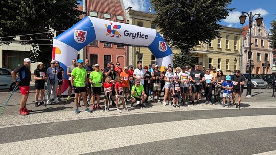 Festiwal Nordic Walking „Od Morza do Gór” po raz drugi w Gryficach. Sport, rodzinna atmosfera i promocja miasta