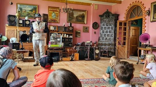 GDK - wycieczka do "Dawnego Domu" w Łowiskach