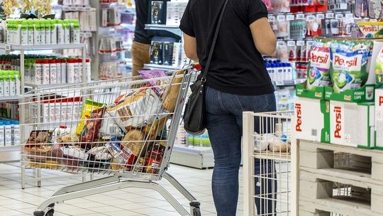 Geopolityka mocno wejdzie do sklepów. Relacje Europy z Trumpem mogą negatywnie wpłynąć na ceny