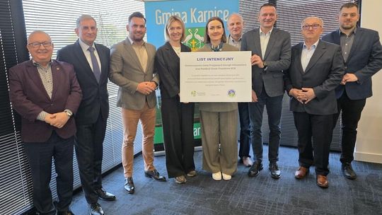 Gminy przeciw dezinformacji: SGPEO ze wsparciem dla zielonej transformacji samorządów