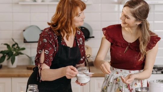 Gotowanie na kilka dni – jak robić to tanio, oszczędnie i smacznie?