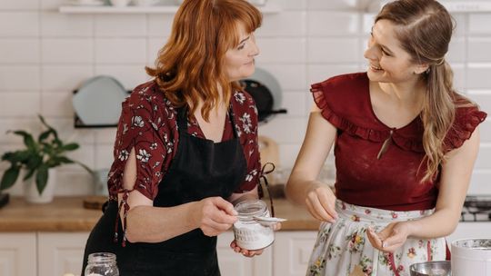 Gotowanie na kilka dni – jak robić to tanio, oszczędnie i smacznie?