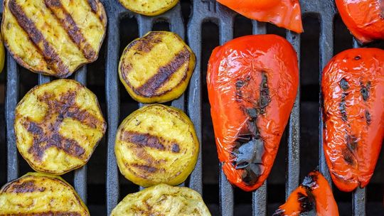 Grillowanie w zgodzie z naturą – jak dbać o środowisko podczas pikniku