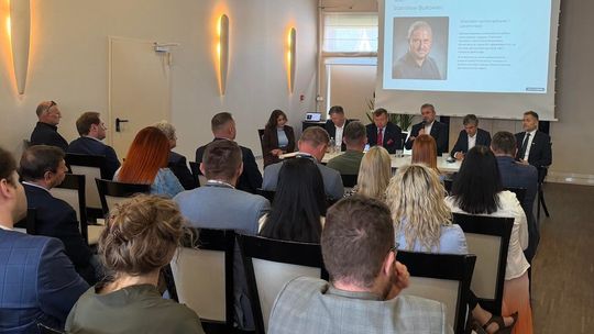 Gryfice: Restauracja Motel 32: Porozmawiajmy o Polsce - spotkanie i ważna dyskusja