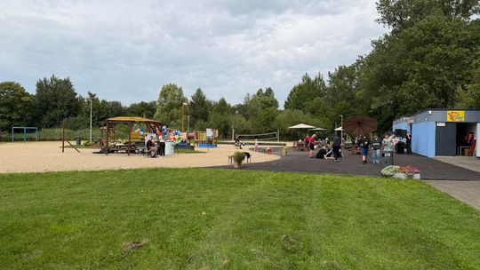 Gryficka Strefa Młodych przyciągnęła młodzież nad Stawek w Gryficach