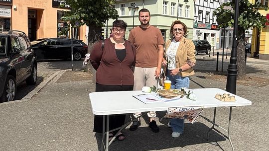 Gryficki Pchli Targ przyciągnął mieszkańców. Plac Zwycięstwa tętnił życiem