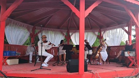 GRYFICKIE LATO MUZYCZNE 21 lipca 2024 godz. 17,00 Ogród Japoński