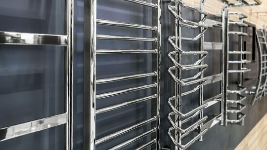 Grzejniki chromowane – kiedy warto je kupić?