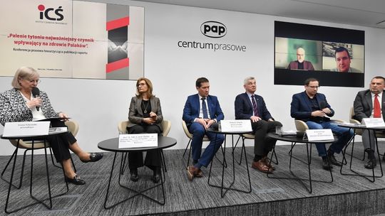 ICŚ: 8 mln Polaków regularnie pali, a 70 tys. umiera corocznie z powodu chorób odtytotniowych