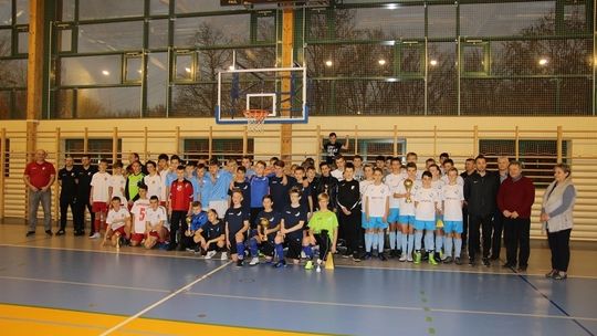 II Mikołajkowy Turniej Piłki Nożnej Trampkarzy o Puchar Burmistrza Gminy Płoty za nami