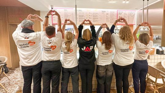 JAF Polska charytatywnie za ladą Cafe Bajka