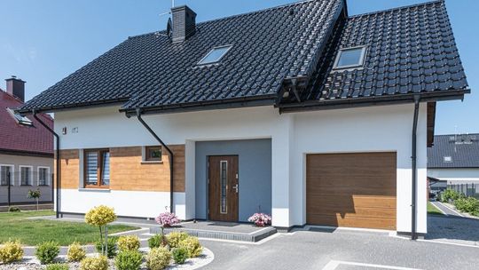 Jak chronić elewację domu przed szkodliwym wpływem smogu?