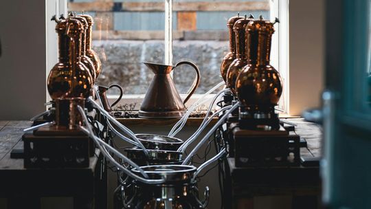 Jak działa destylator do spirytusu?