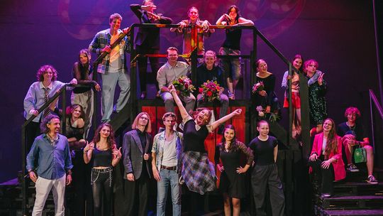 Jak liderzy uczą swoje dzieci?  Oto globalne trendy, które warto znać w 2025 roku!