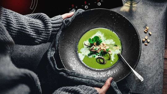 Jak płyta gazowa pod szkłem zmienia komfort gotowania?