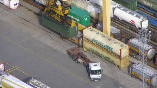 Jak przygotować transport ponadgabarytowy?