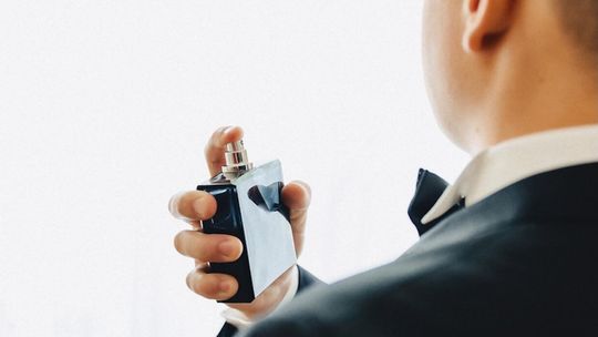Jak wybrać męskie perfumy, które podkreślą styl Jak wybrać męskie perfumy, które podkreślą styl
