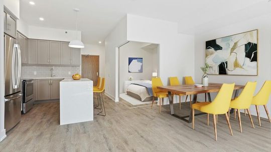 Jakość, która zostaje: które elementy mieszkania realnie bronią się po latach?