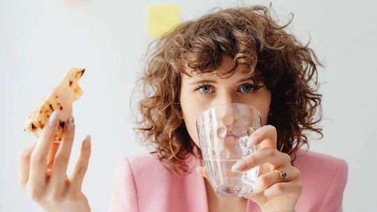 Jedzenie do biura - jak komponować zdrowe i smaczne posiłki?