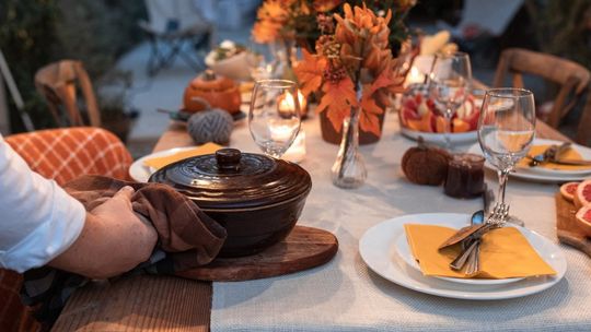 Jesienny comfort food – pomysły na rozgrzewające dania, które otulą Cię od środka