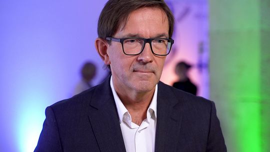 Kadry medyczne nie nadążają za starzeniem się społeczeństwa. Brakuje nie tylko lekarzy i pielęgniarek, ale i menedżerów