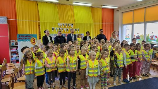 „Kamizelki mocy” dla nowogardzkich przedszkolaków