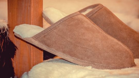 Kapcie domowe damskie – 3 popularne modele